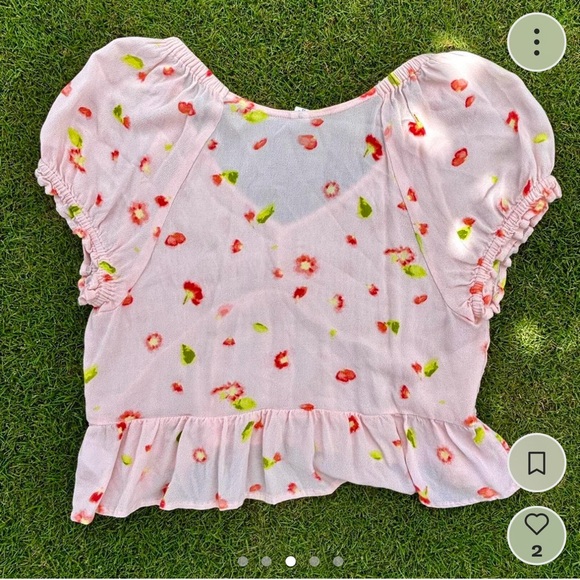 BP. Floral top - Picture 2 of 5